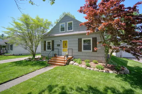 2414 Midday St, Jackson, MI 49203 photo 3