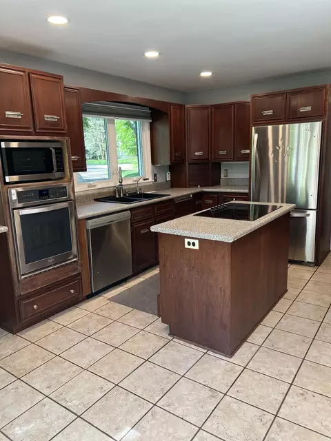 1350 W Kathmar Dr, Jackson, MI 49203 photo 8