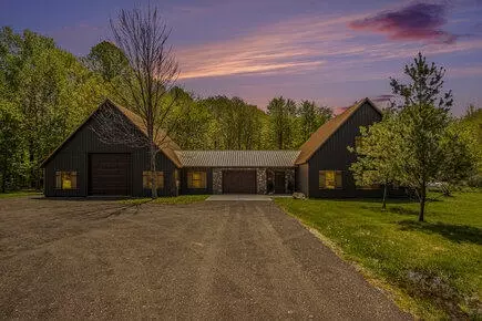 2808 114th Ave, Allegan, MI 49010