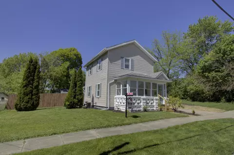 520 E Trail St, Jackson, MI 49201