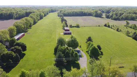 13309 S 5th St, Schoolcraft, MI 49087