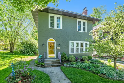 716 Ethel Ave SE, Grand Rapids, MI 49506