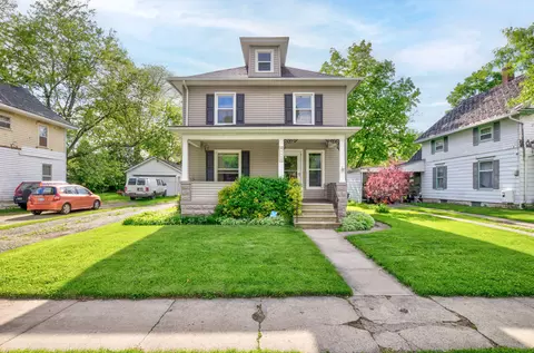 330 Hibbard Ave, Jackson, MI 49202