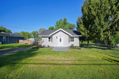 632 Fairyland Ave, Jackson, MI 49202
