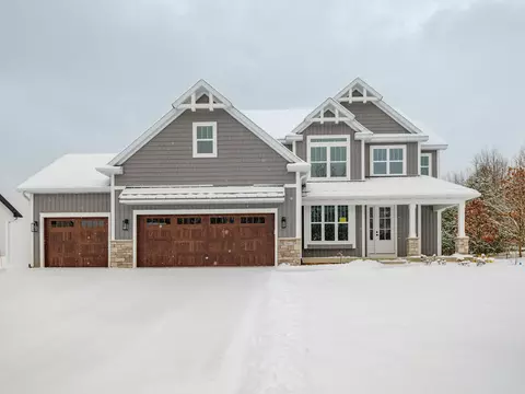 9865 Windflower Ln, Portage, MI 49024