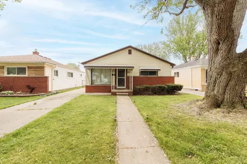 4467 Ziegler St, Dearborn Heights, MI 48125