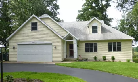 12934 Vergennes St SE, Lowell, MI 49331