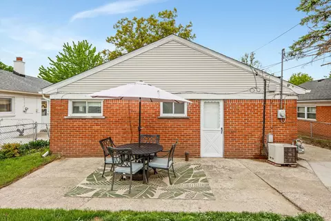 7905 Birch St, Taylor, MI 48180 photo 19