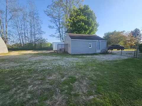 9745 North Ave, Dowling, MI 49050 photo 19
