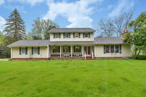 7909 Chamberlin Rd, Dexter, MI 48130