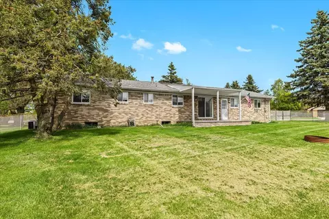 180 Meadowview Dr, Howell, MI 48843 photo 27