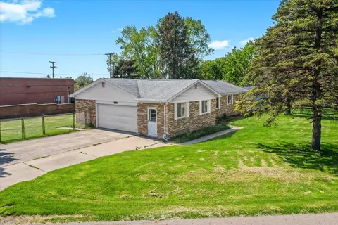 180 Meadowview Dr, Howell, MI 48843 photo 36