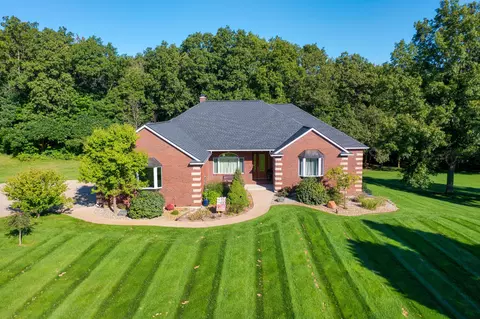 44889 Hayden St, Mattawan, MI 49071