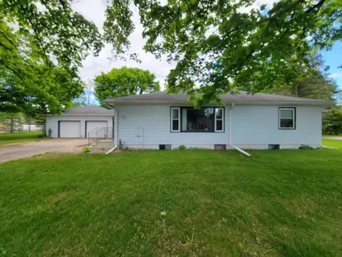 175 Goodell St, Colon, MI 49040