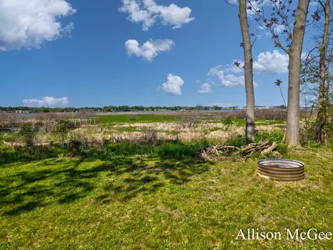 Leonard Road, Spring Lake, MI 49456