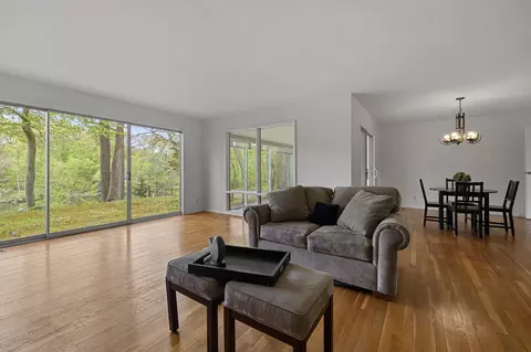 2000 Bond St, Niles, MI 49120 photo 7