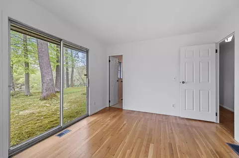 2000 Bond St, Niles, MI 49120 photo 27