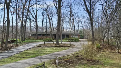 2000 Bond St, Niles, MI 49120 photo 44