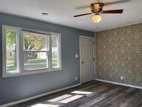 841 Fleming Ave, Jackson, MI 49202 photo 6
