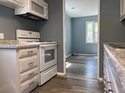 841 Fleming Ave, Jackson, MI 49202 photo 9
