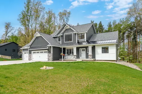1864 Sienna St, Kalamazoo, MI 49009