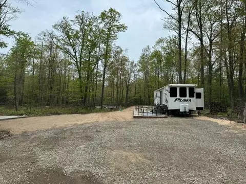 7436 Toliver St, Mears, MI 49436