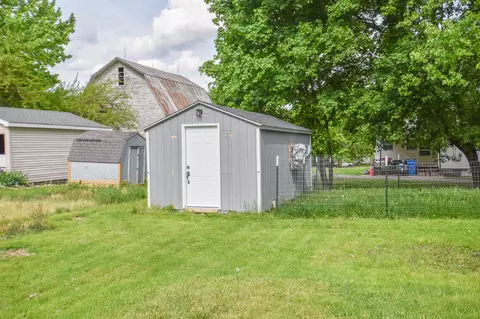 130 W Elm St, Reading, MI 49274 photo 3
