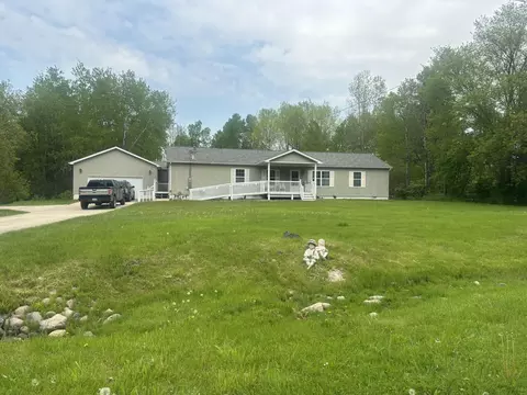 21280 W Glen St, Reed City, MI 49677