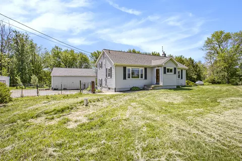 9281 Pleasant Lake Rd, Ann Arbor, MI 48103