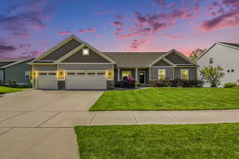 480 Ivy Grv S, Grand Rapids, MI 49534