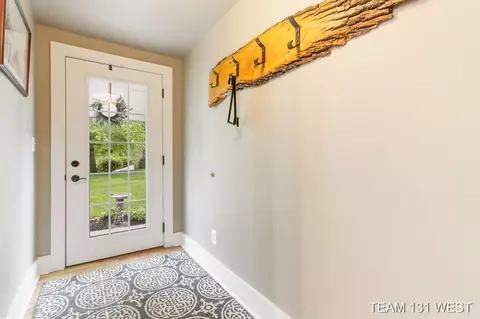 9630 Peninsula Dr, Grant, MI 49327 photo 22