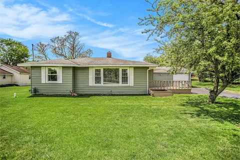 11661 17 Mile Rd, Marshall, MI 49068