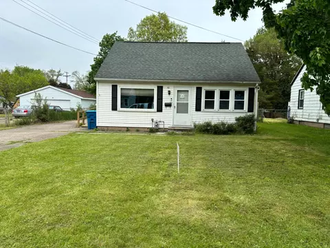 70 N Mason Ave, Battle Creek, MI 49037