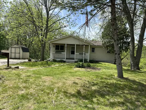 313 Florence Ave, Dowagiac, MI 49047