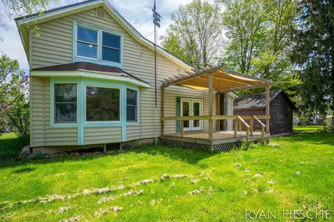 7572 Collins Rd, Fenwick, MI 48834 photo 15