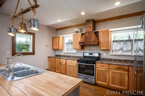 7572 Collins Rd, Fenwick, MI 48834 photo 22