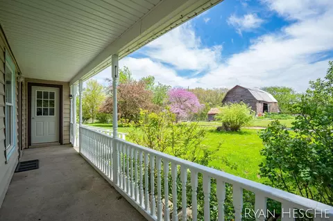 7572 Collins Rd, Fenwick, MI 48834 photo 10