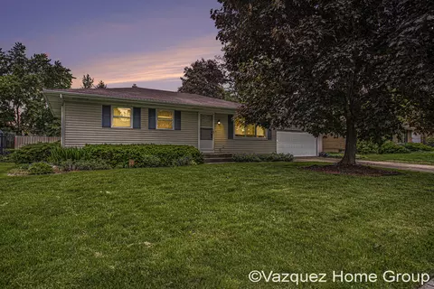 3039 Perry Ave SW, Wyoming, MI 49519
