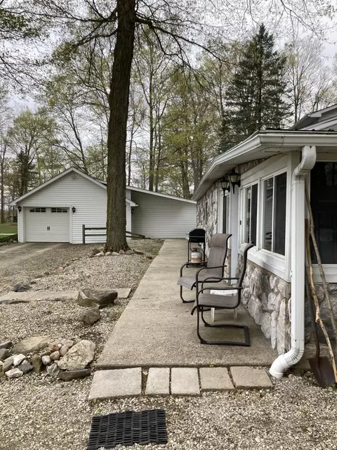 Exterior - 7430 Frank Rd, Reading, MI 49274 photo 38 of 41