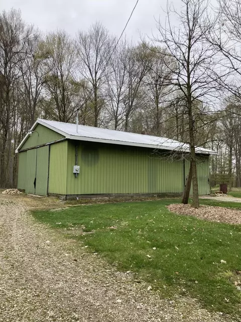 Exterior - 7430 Frank Rd, Reading, MI 49274 photo 23 of 41