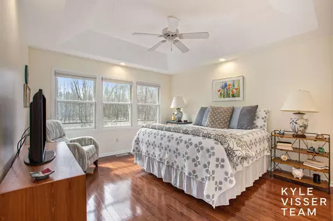 1133 Dogwood Meadows Dr SE, Ada, MI 49301 photo 7