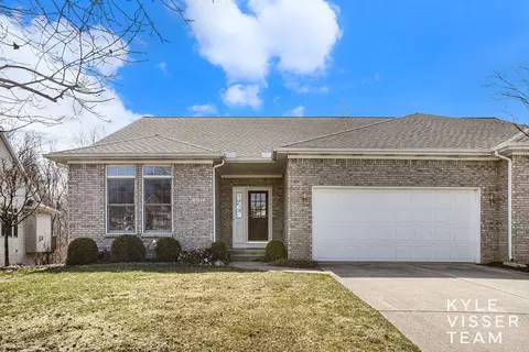 1133 Dogwood Meadows Dr SE, Ada, MI 49301 photo 14