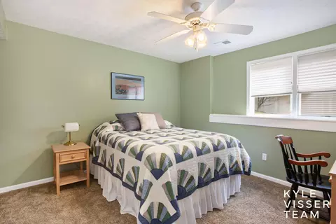 1133 Dogwood Meadows Dr SE, Ada, MI 49301 photo 11