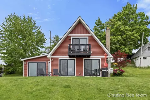 5124 Gahan St NE, Rockford, MI 49341