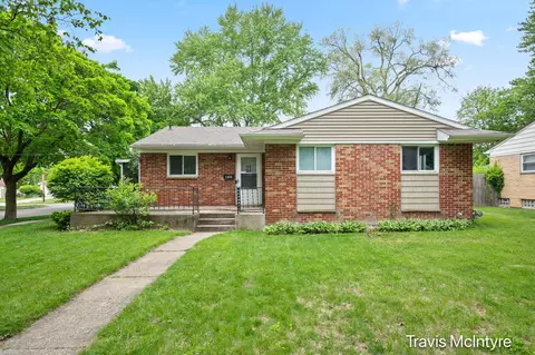 1605 Carlton Ave NE, Grand Rapids, MI 49505