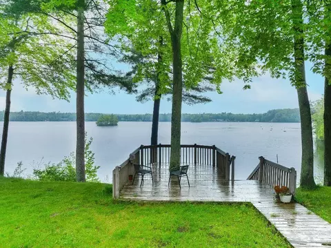 6041 Division St, Newaygo, MI 49337 photo 2