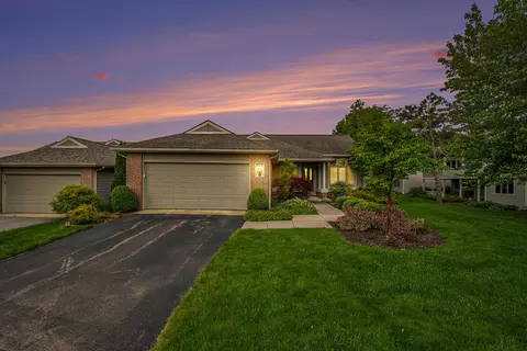 4286 Sabal Pointe Dr SE, Grand Rapids, MI 49546