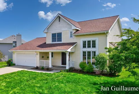 6650 Crystal Downes Dr SE, Caledonia, MI 49316