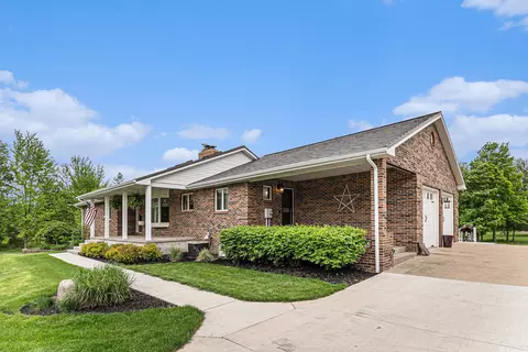 10231 W Chadwick Rd, Eagle, MI 48822 photo 4
