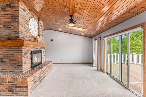 10231 W Chadwick Rd, Eagle, MI 48822 photo 9
